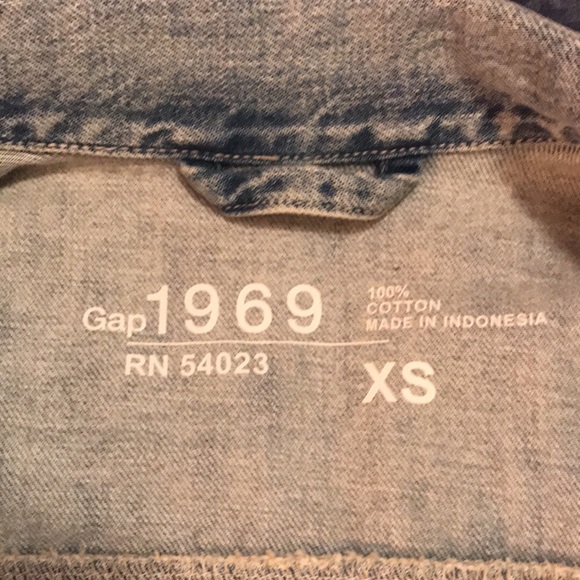 Jean jacket - Picture 2 of 2